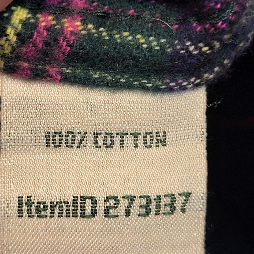 L.L. Bean Women's Green Scotch Plaid Flannel Shirt, Relaxed - Size M - Picture 6 of 8
